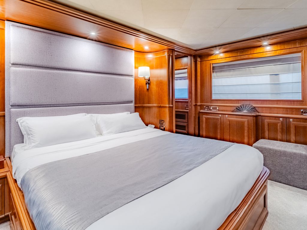 Boat picture 37