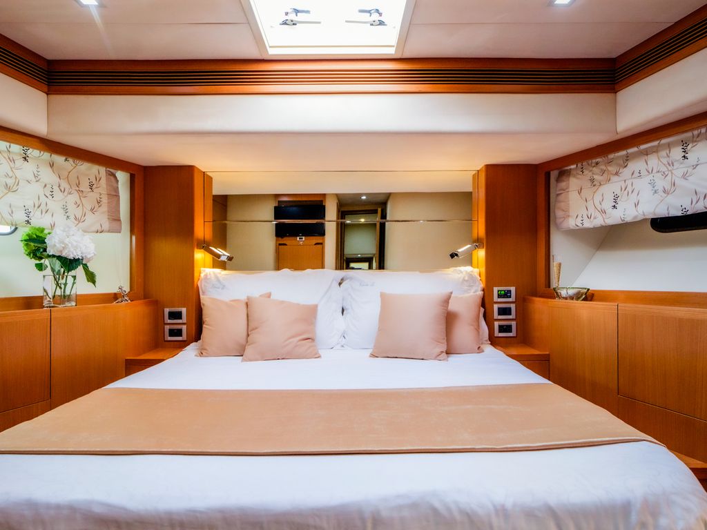 Boat picture 16