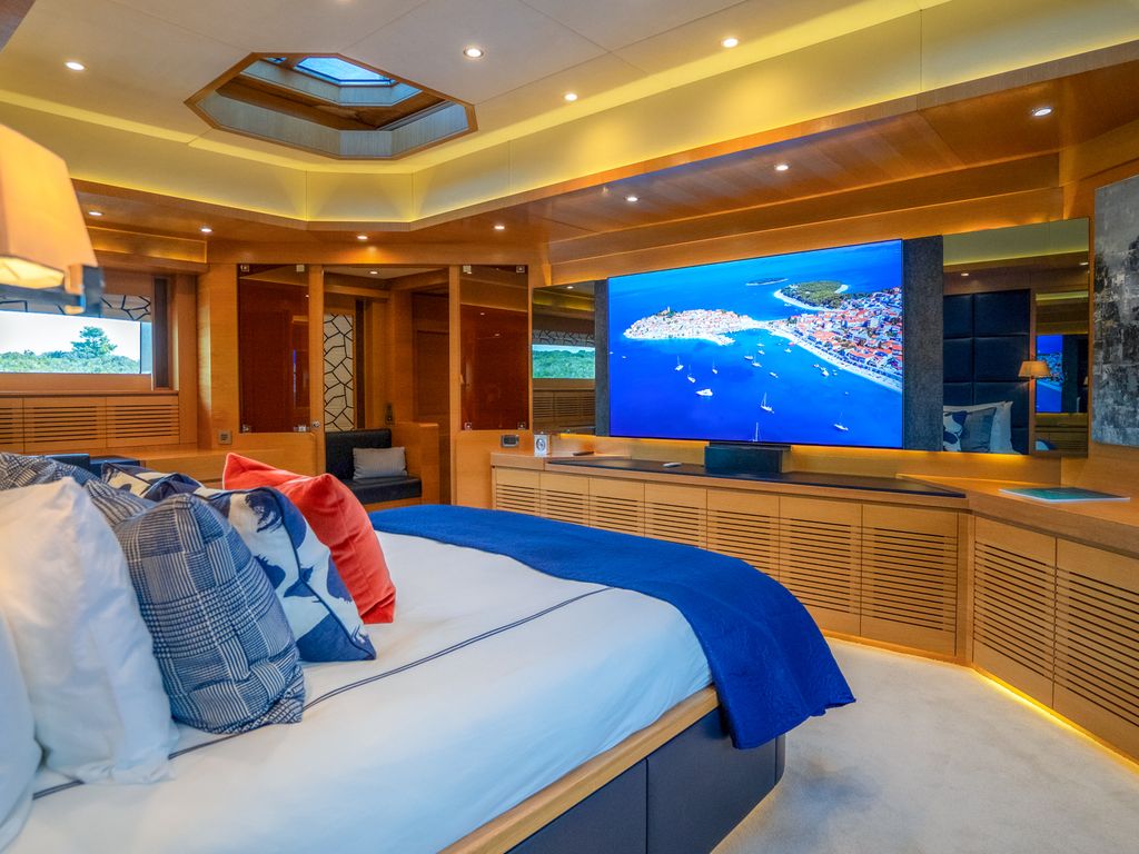 Boat picture 45