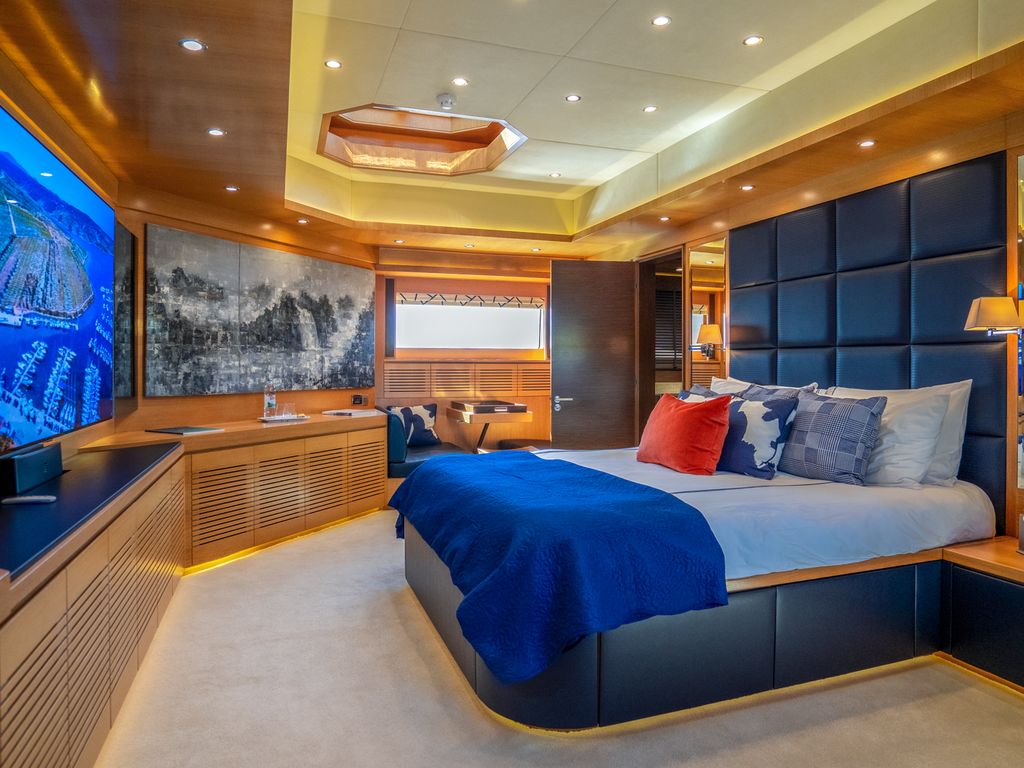 Boat picture 7