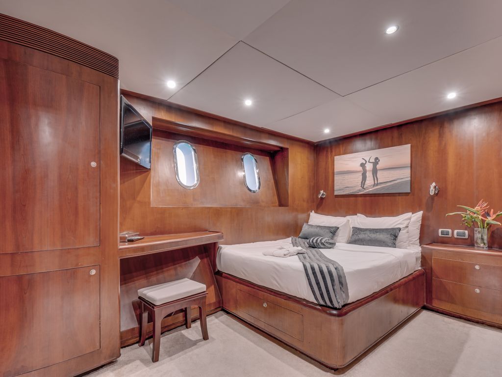 Boat picture 35