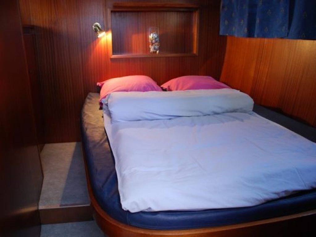 Boat picture 6