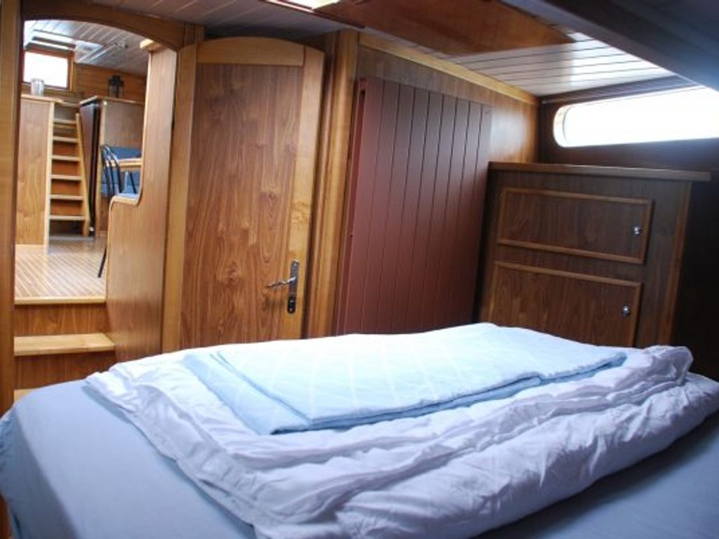 Boat picture 17