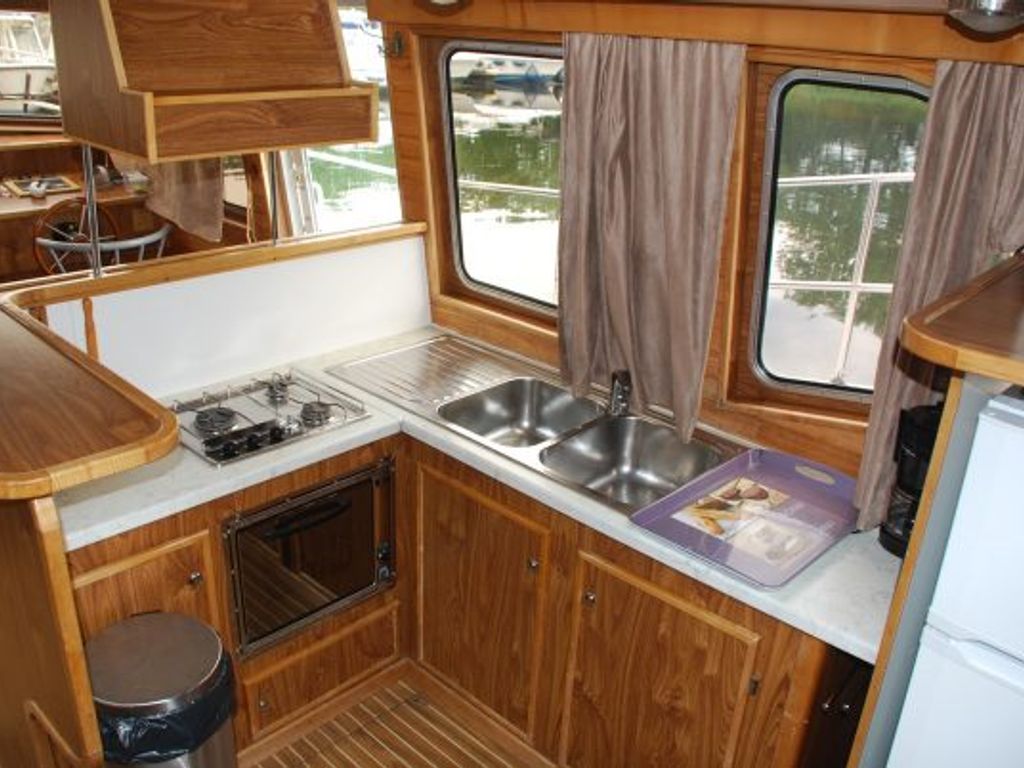 Boat picture 24