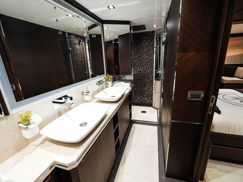 Boat picture 21