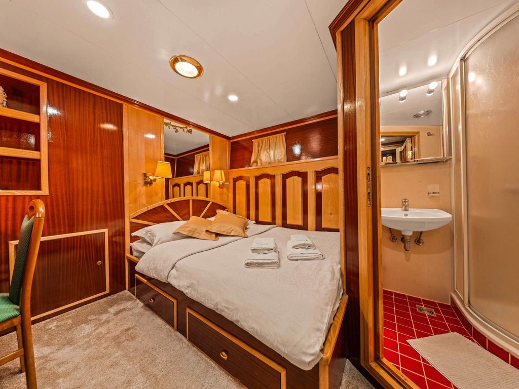 Boat picture 41