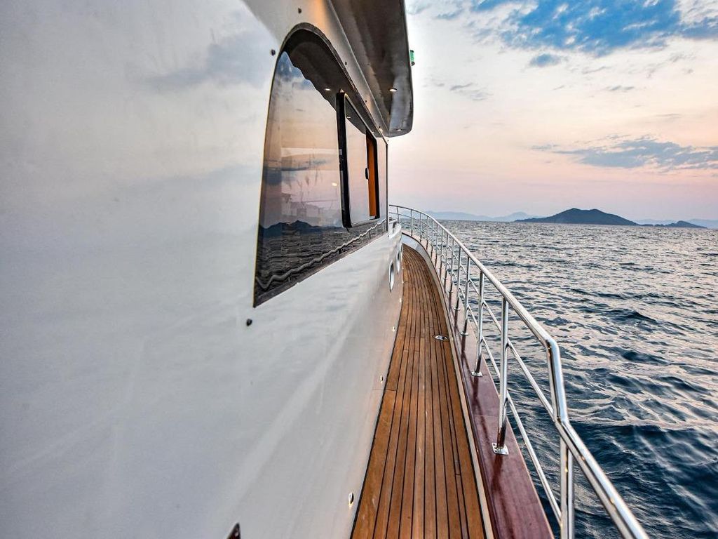 Boat picture 8