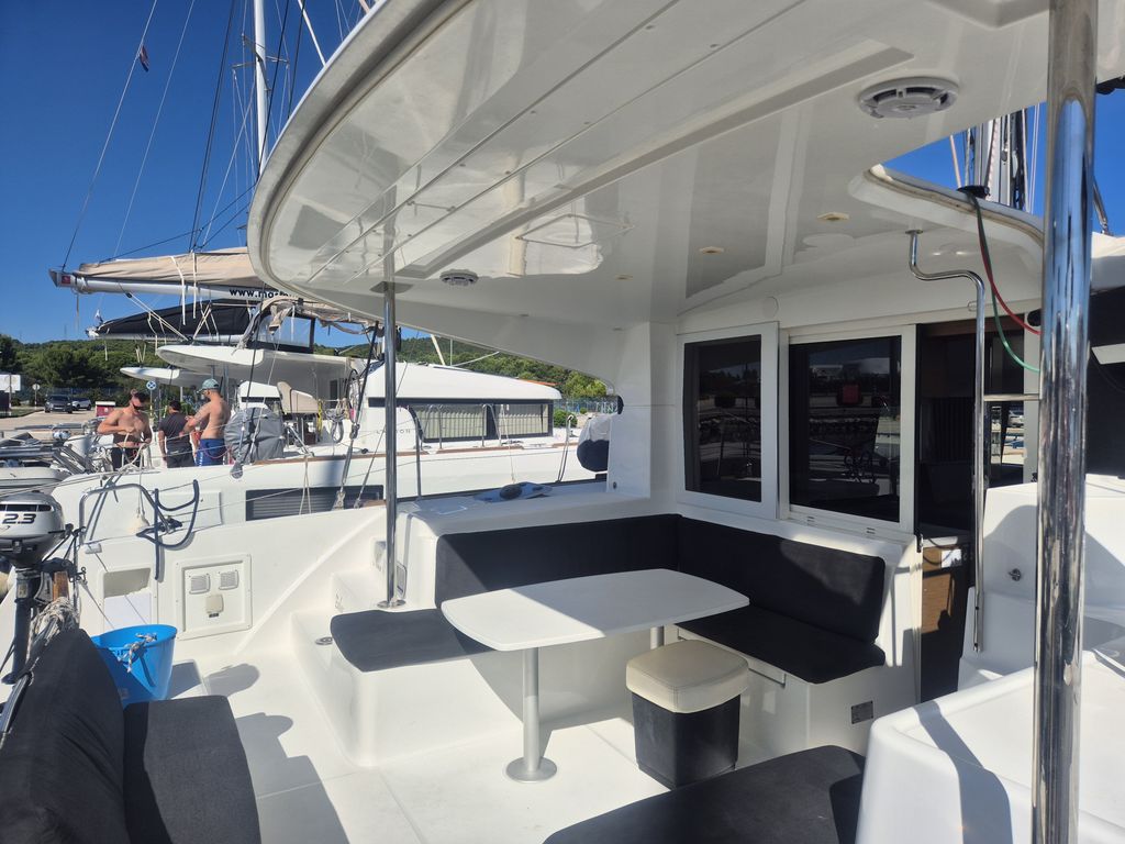 Boat picture 9