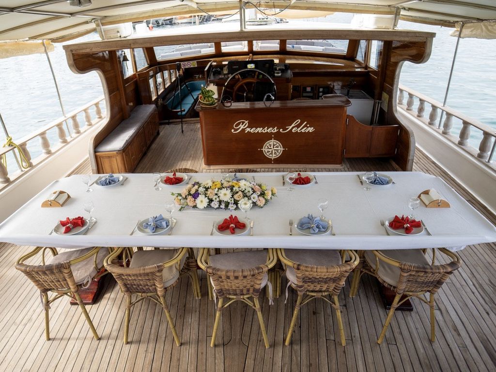 Boat picture 11