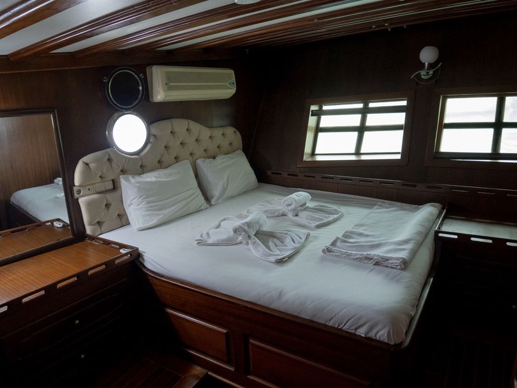 Boat picture 13