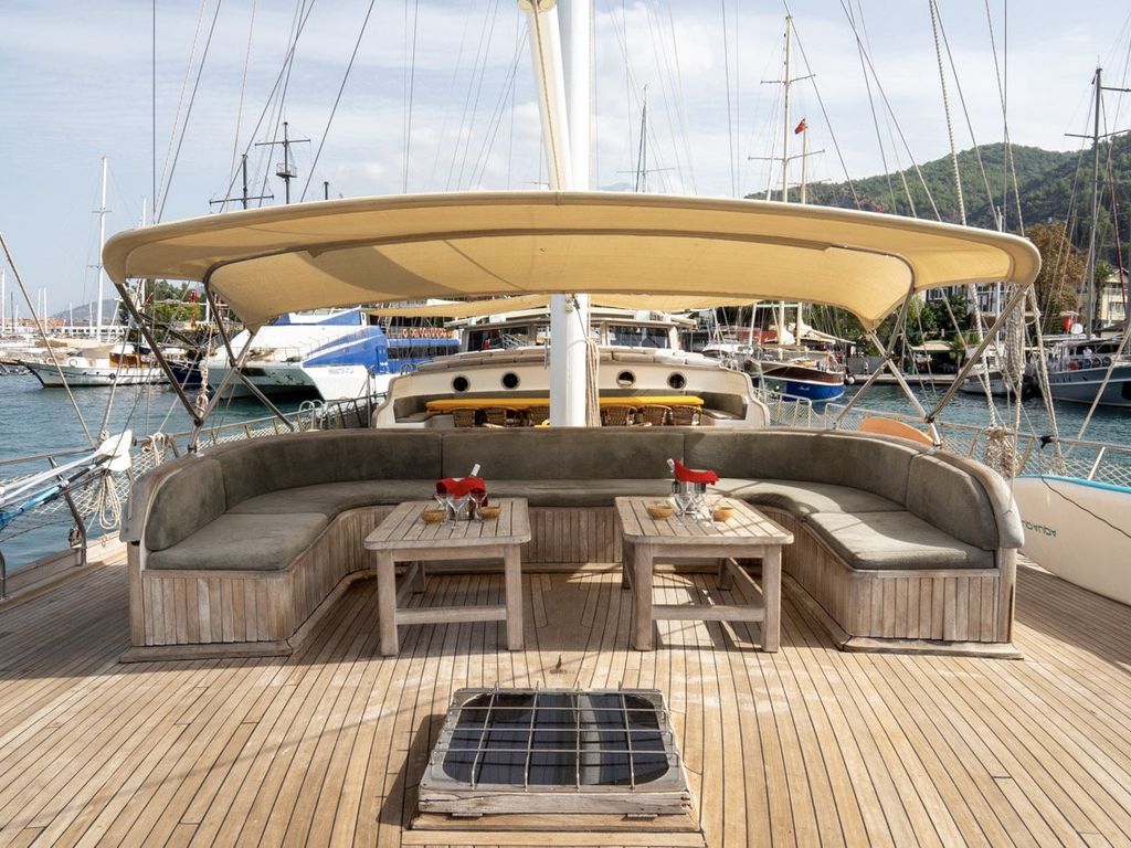 Boat picture 17