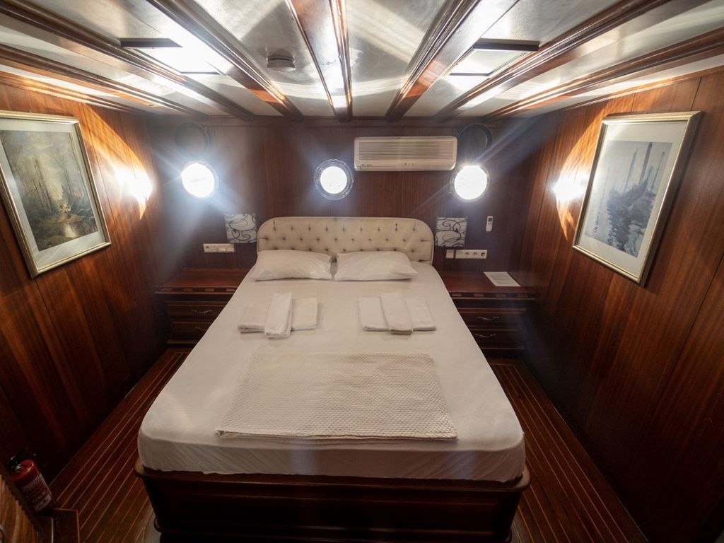 Boat picture 18