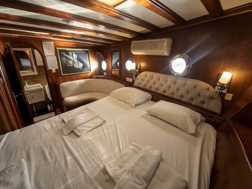 Boat picture 19