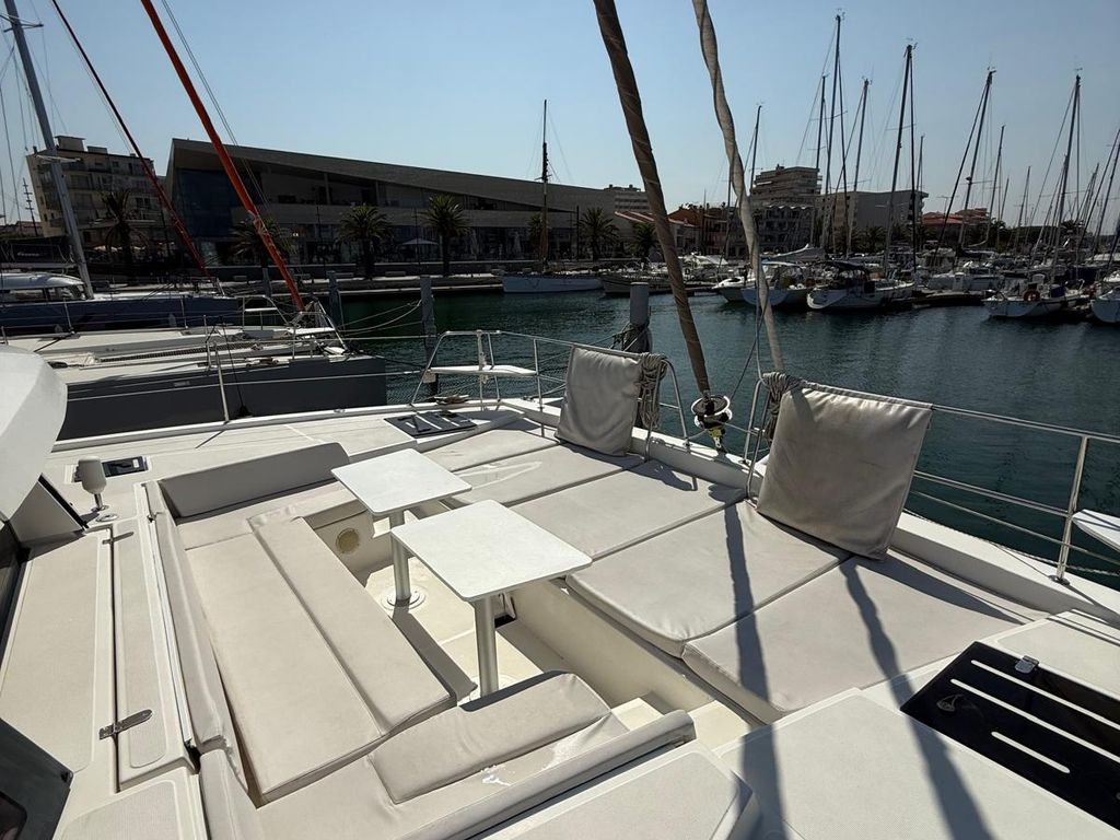 Boat picture 17