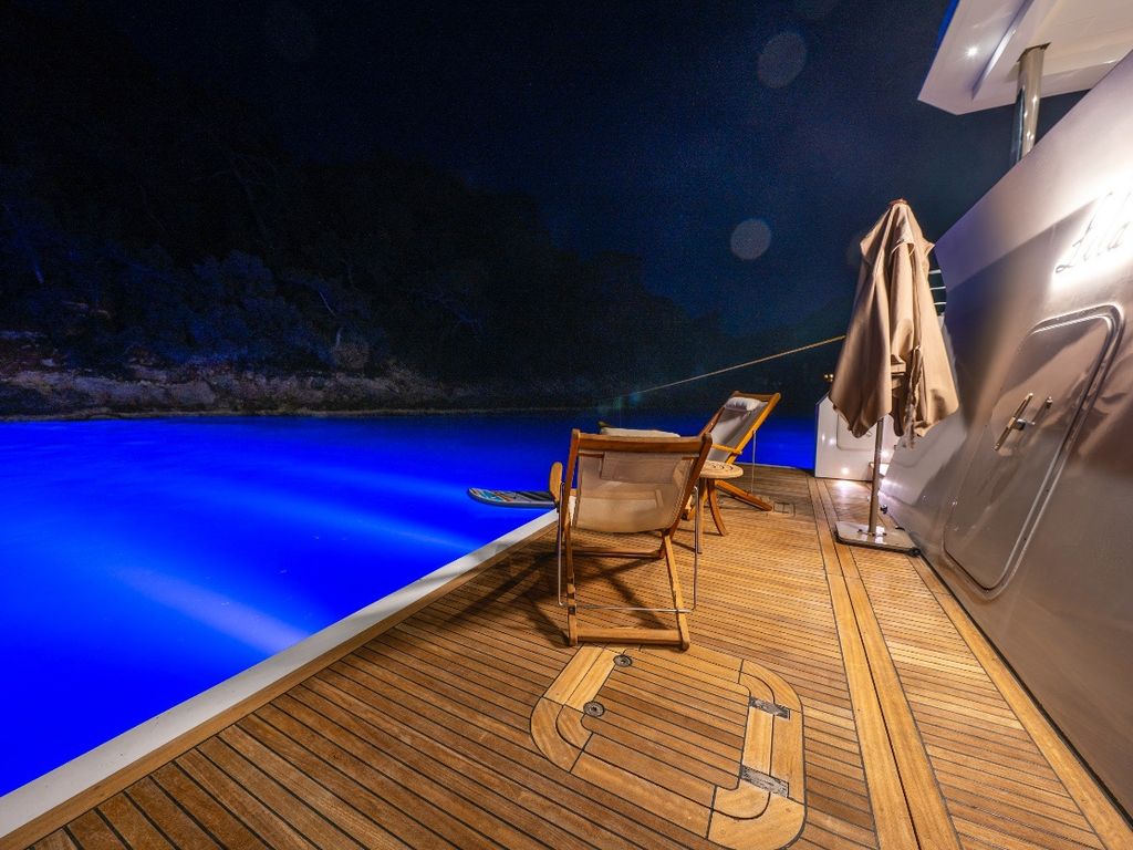 Boat picture 42