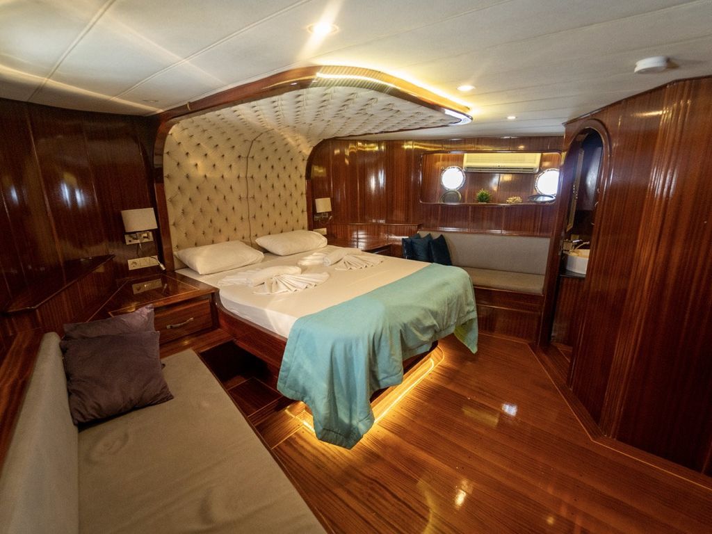 Boat picture 14