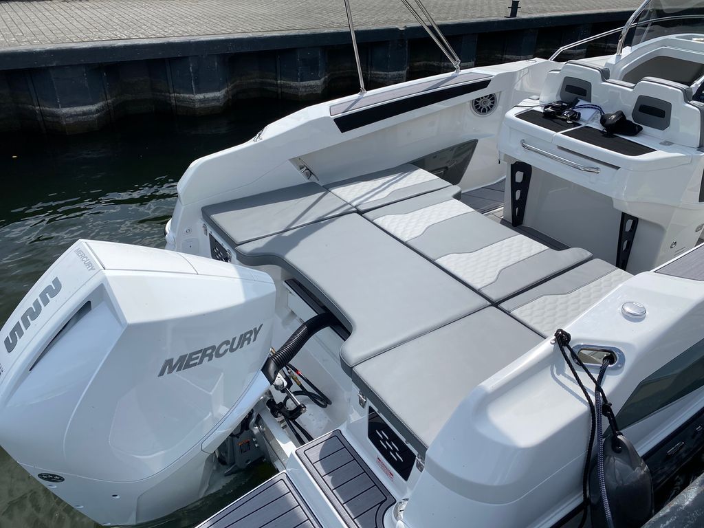 Boat picture 7