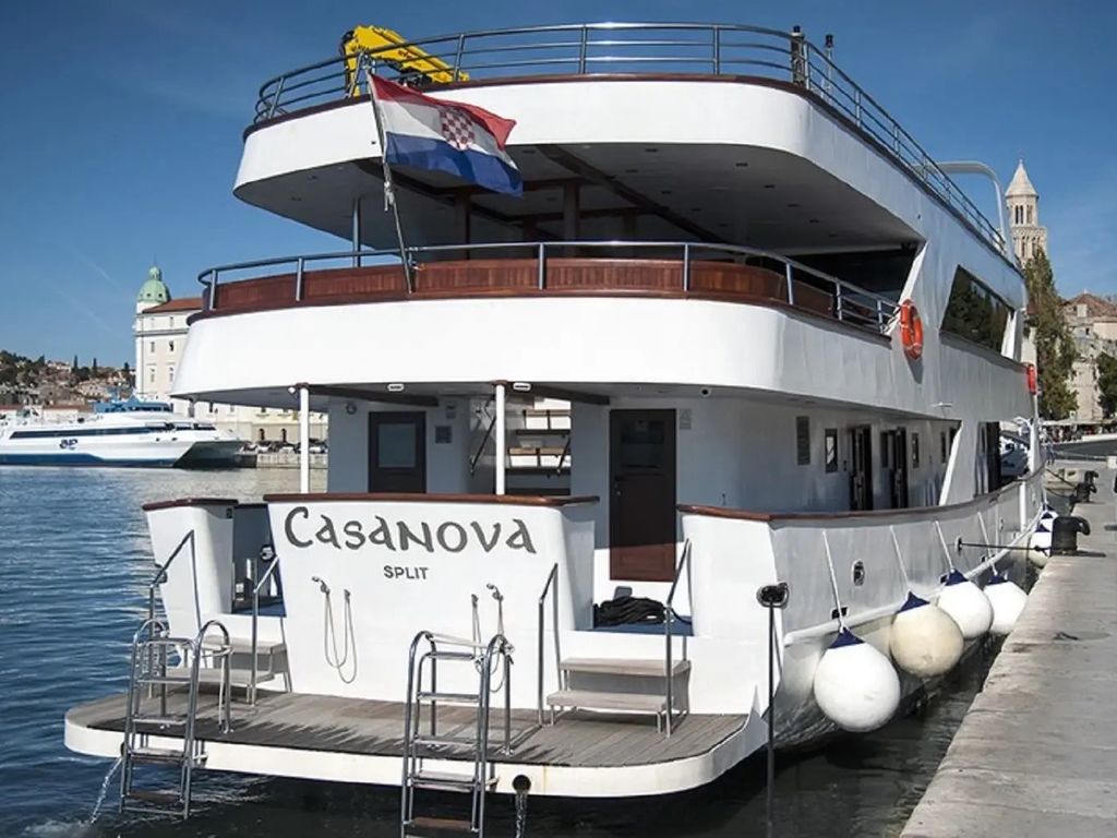 Boat picture 13