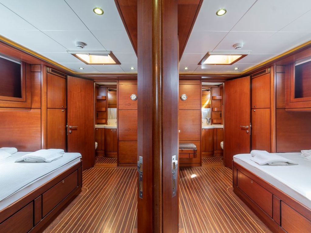 Boat picture 7