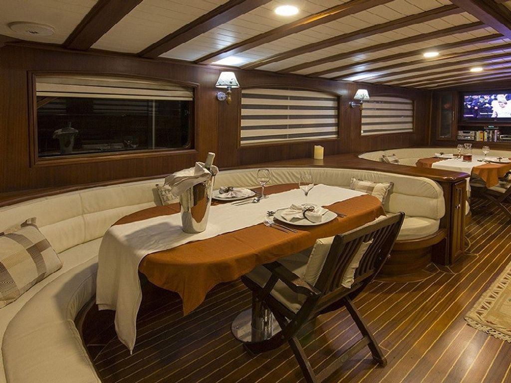Boat picture 11