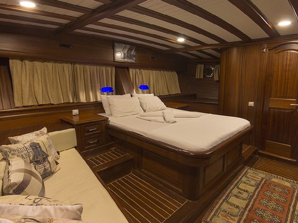 Boat picture 19