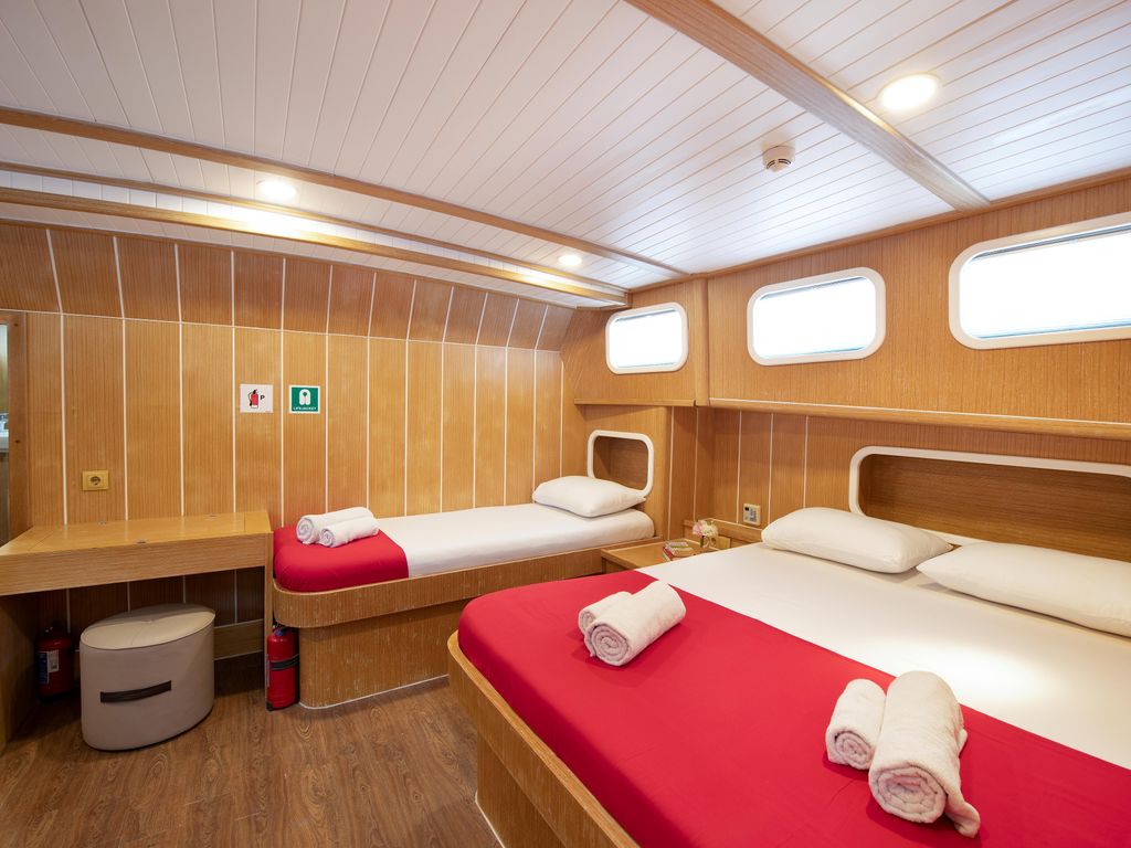Boat picture 15