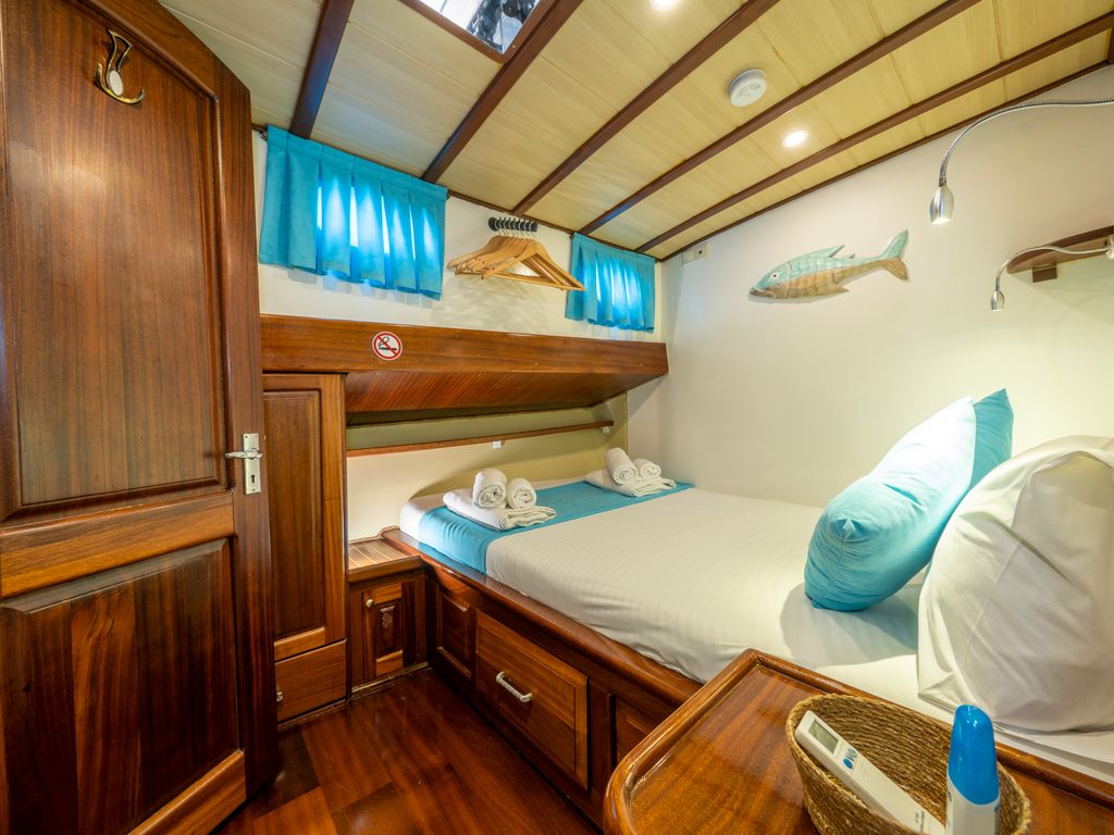 Boat picture 26