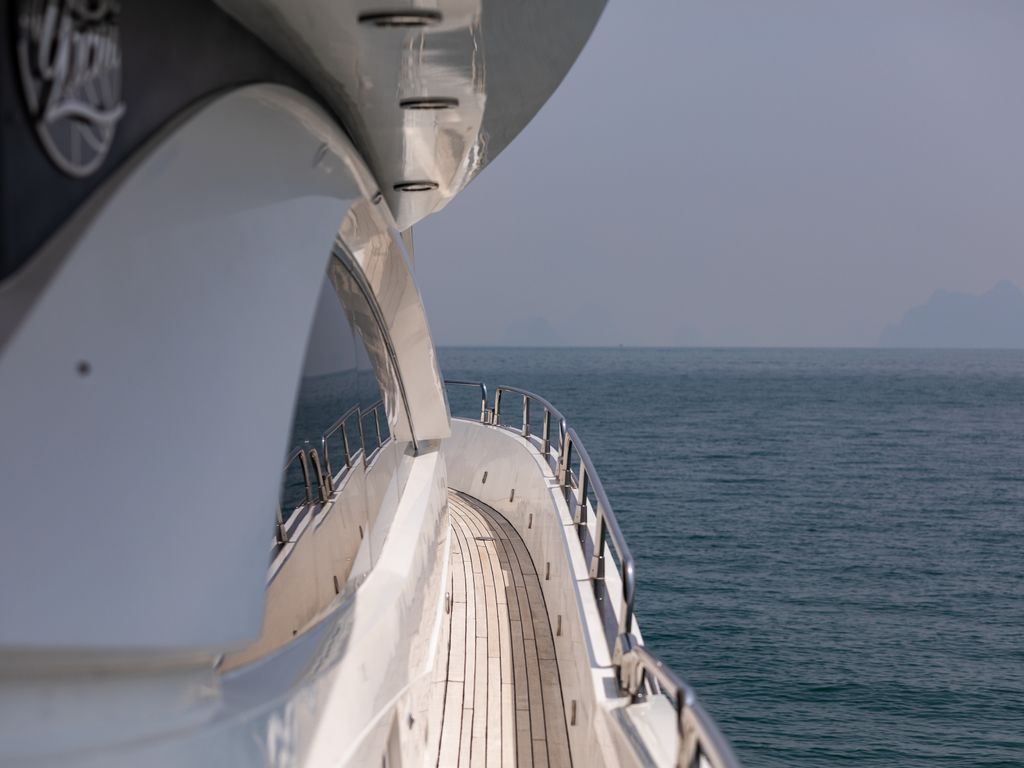 Boat picture 12