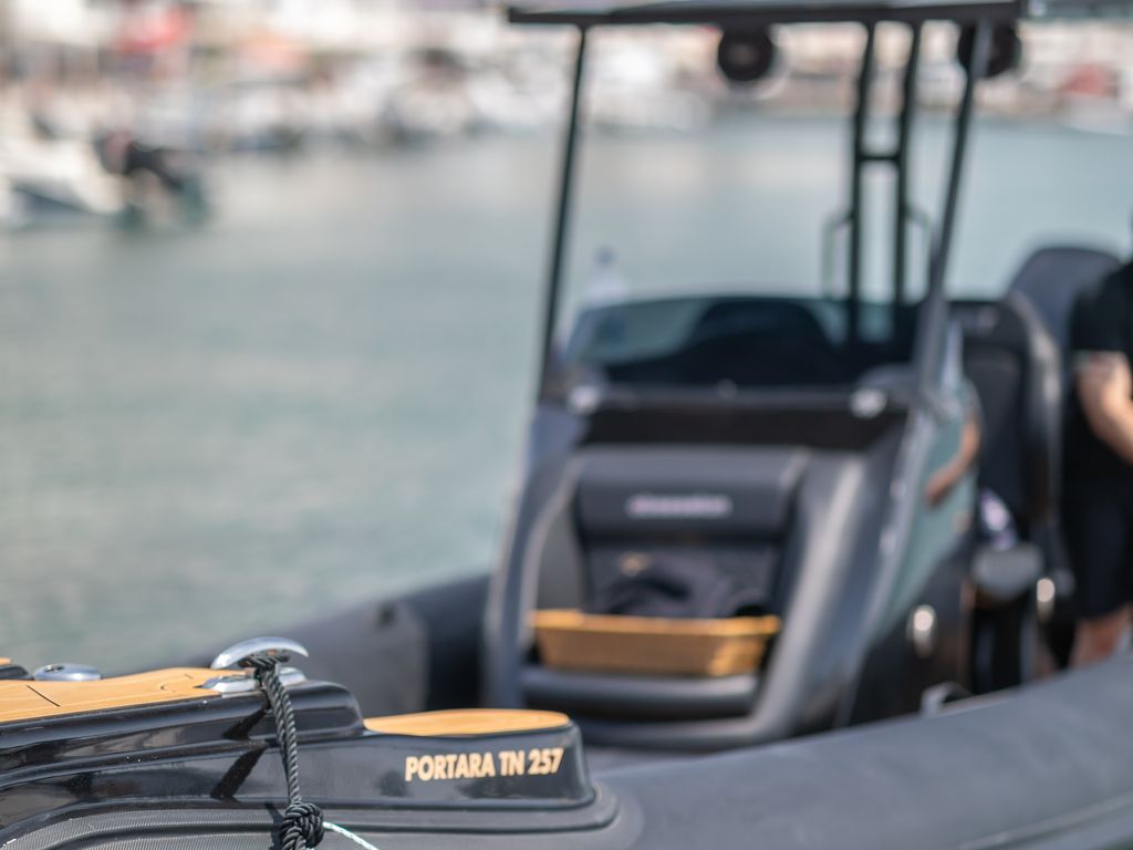 Boat picture 16