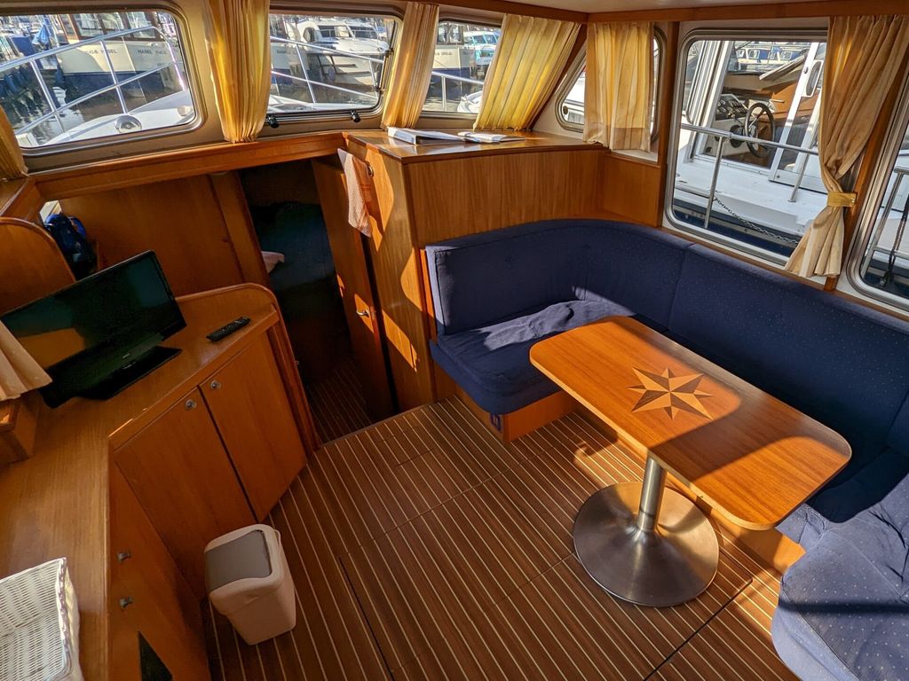Boat picture 12