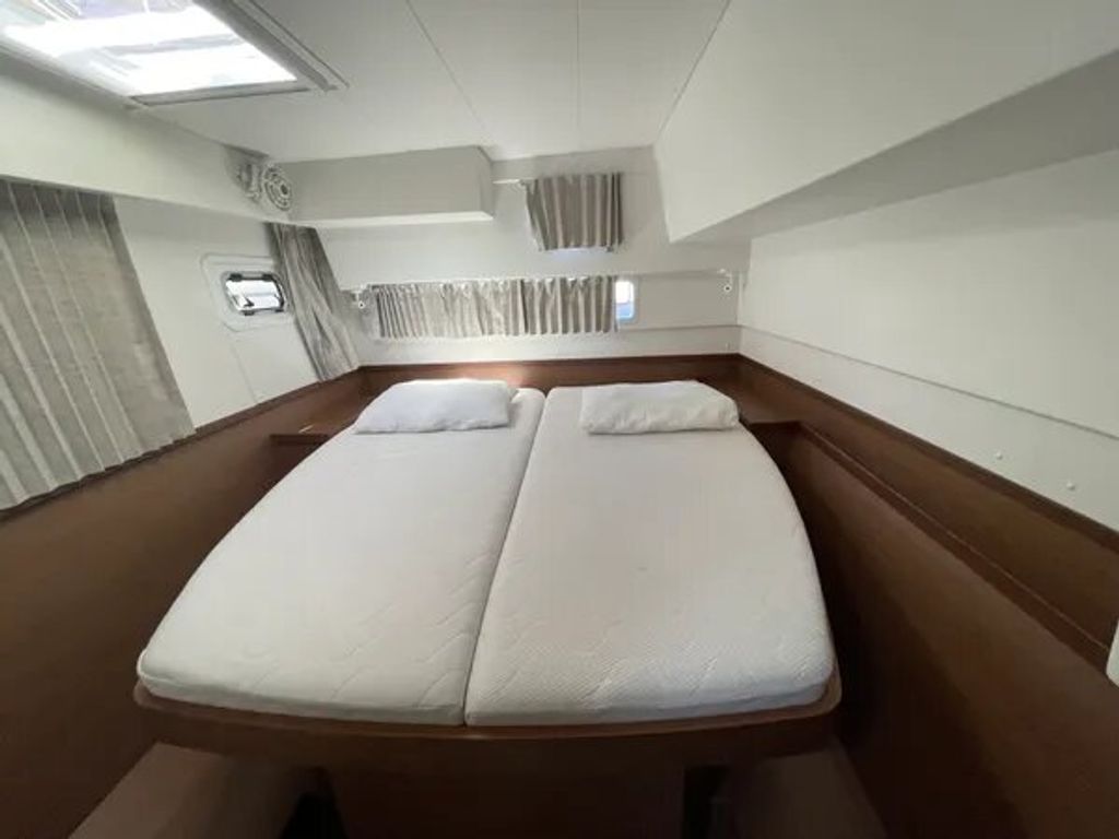 Boat picture 12