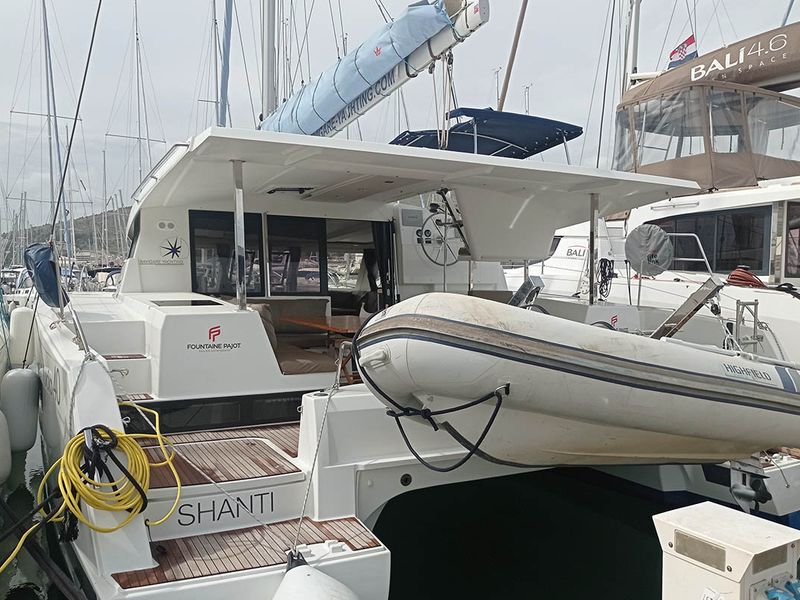 Boat image