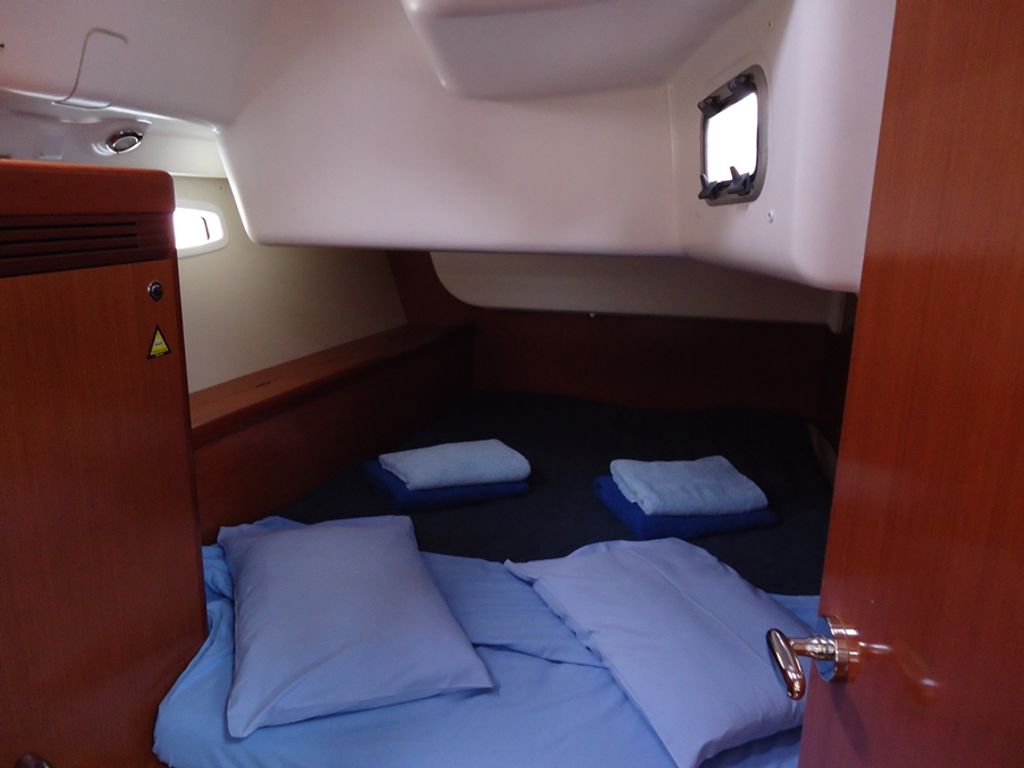 Boat picture 9