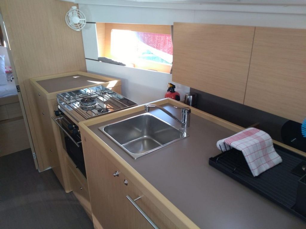 Boat picture 6