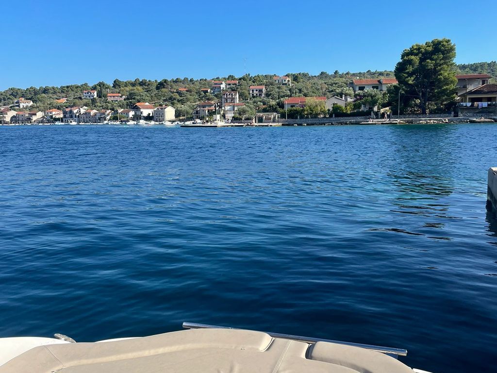 Boat picture 10