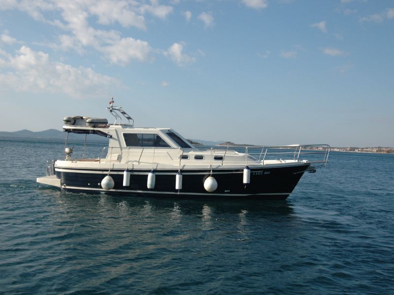 Boat picture 1