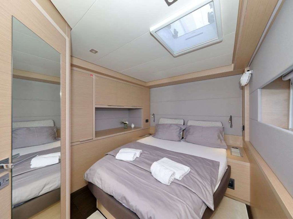Boat picture 16