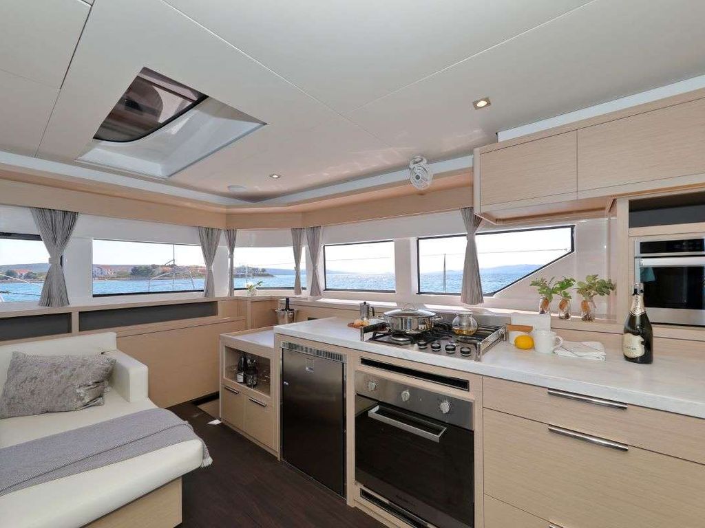 Boat picture 8