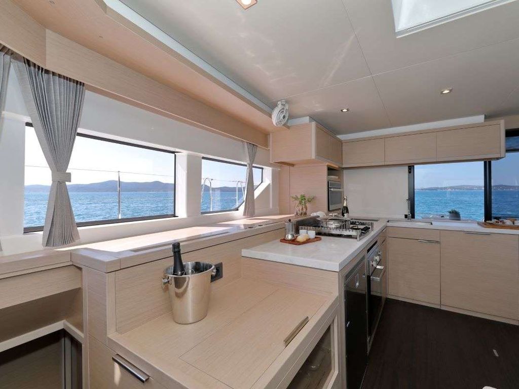 Boat picture 10